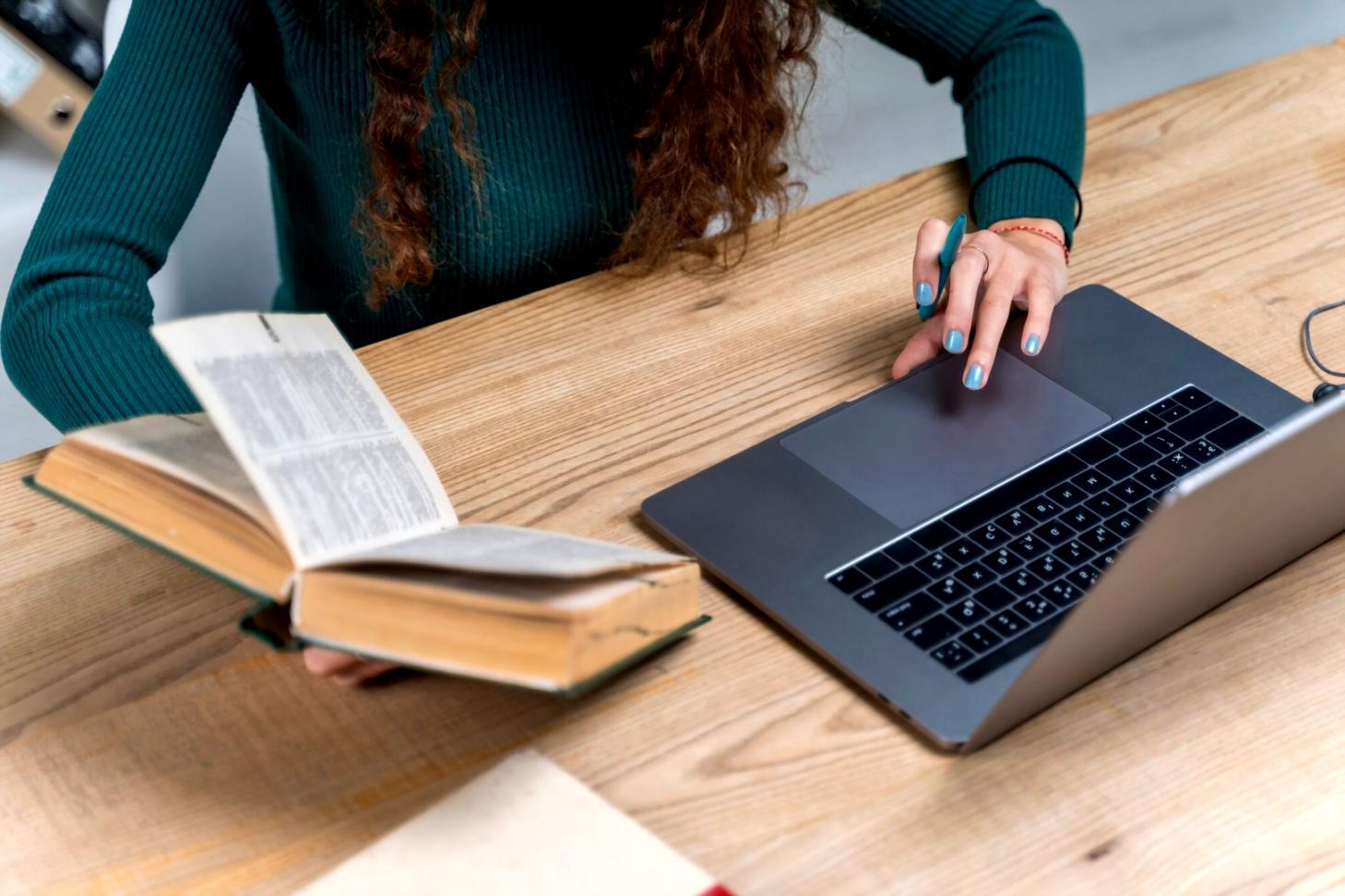 Interactive learning session focused on practical financial management techniques